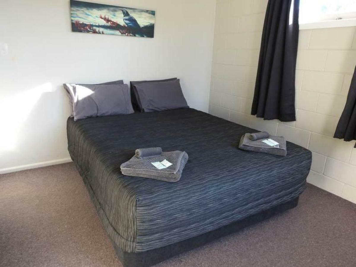 Mahia Motel And Holiday Park Стая снимка